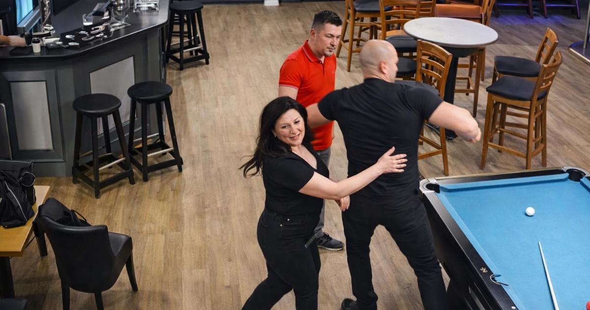 Husband Knocks Out Man Who Groped His Wife at Bar